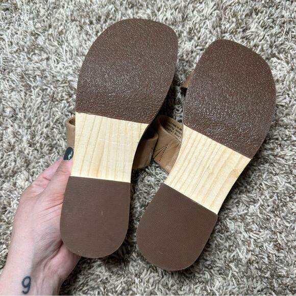 Nisolo Ellie All-Day Clog Slide Wooden Platform Sandal In Almond - Picture 9 of 9